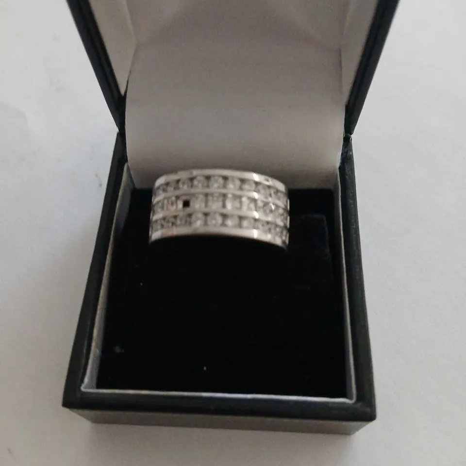 TEN ASSORTED STERLING SILVER RINGS