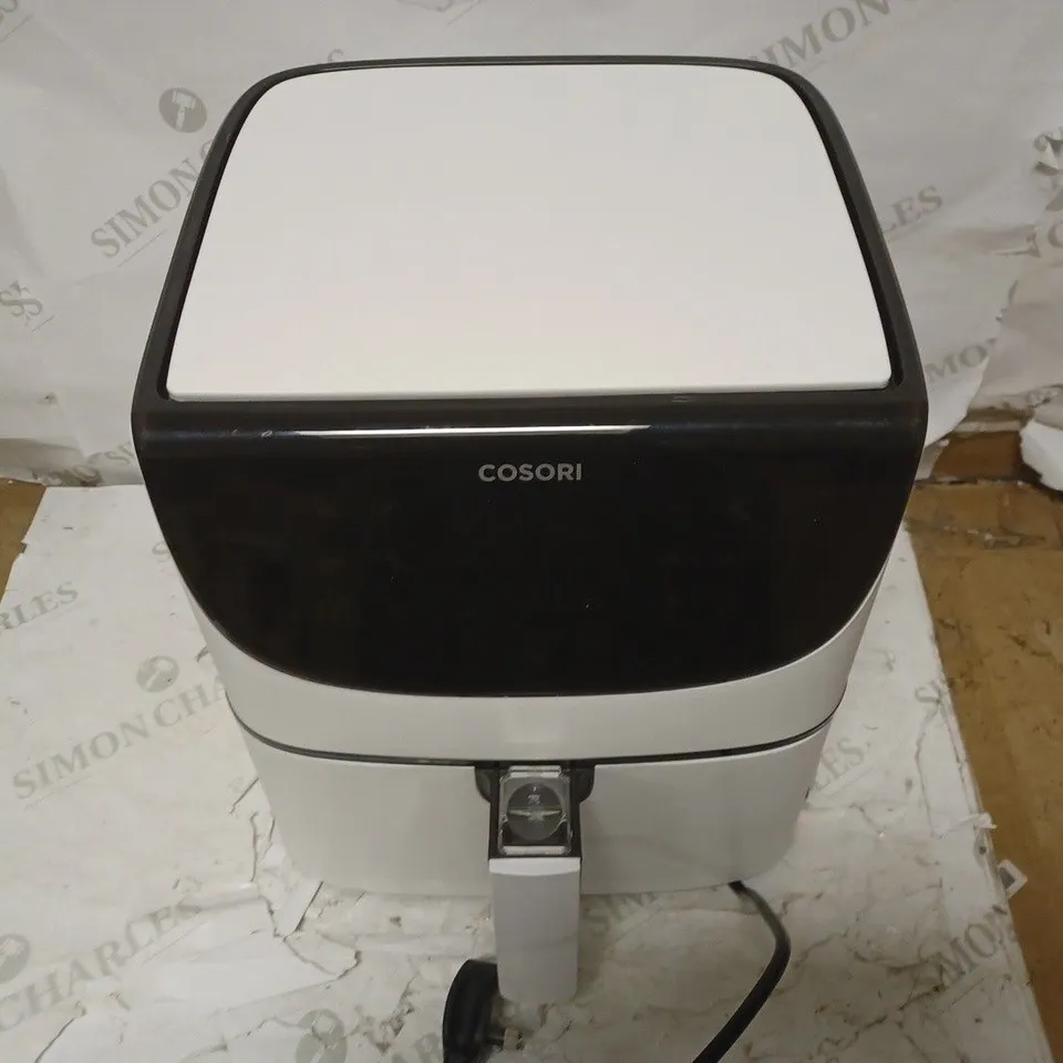 COSORI AIR FRYER 1700W MAX XXL 5.5L DIGITAL TOUCHSCREEN - WHITE