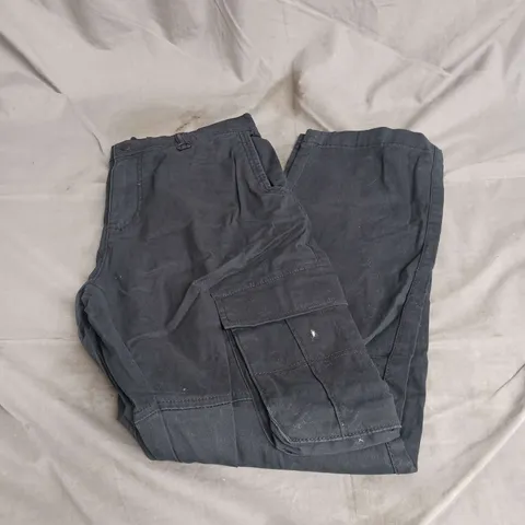 CLOSURE LONDON UTILITY TROUSER IN BLACK SIZE S