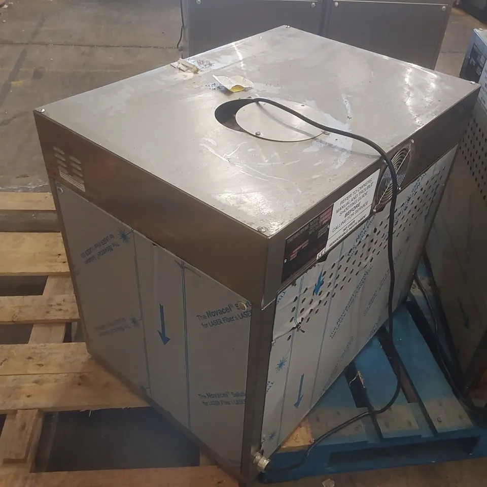 THERMODYNE 700NDNL COMMERCIAL COOK AND HOLD OVEN