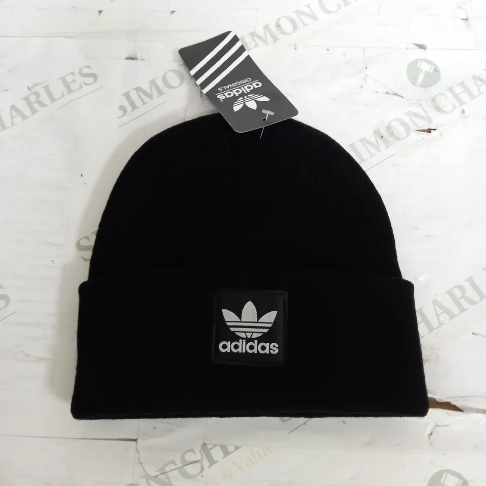 ADIDAS ORIGINAL BLACK BEANIE 