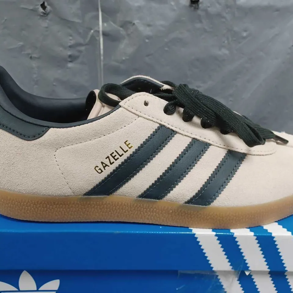 BOXED ADIDAS ORIGINALS GAZELLE SHOES - BROWN