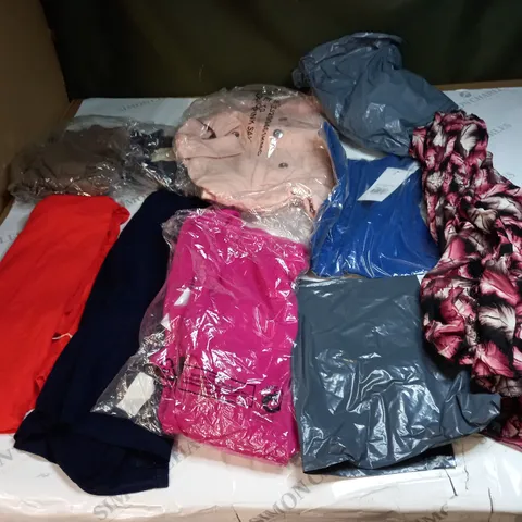 BAG OF APPROX 10 ASSORTED CLOTHING ITEMS TO INCLUDE - MAISON DE NIMES - EMELIA