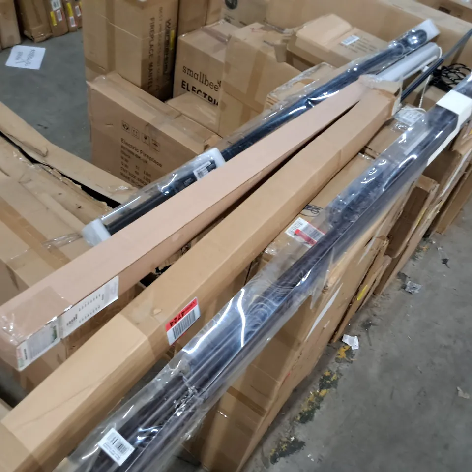 LOT OF 4 ASSORTED WINDOW POLES AND BLINDS 