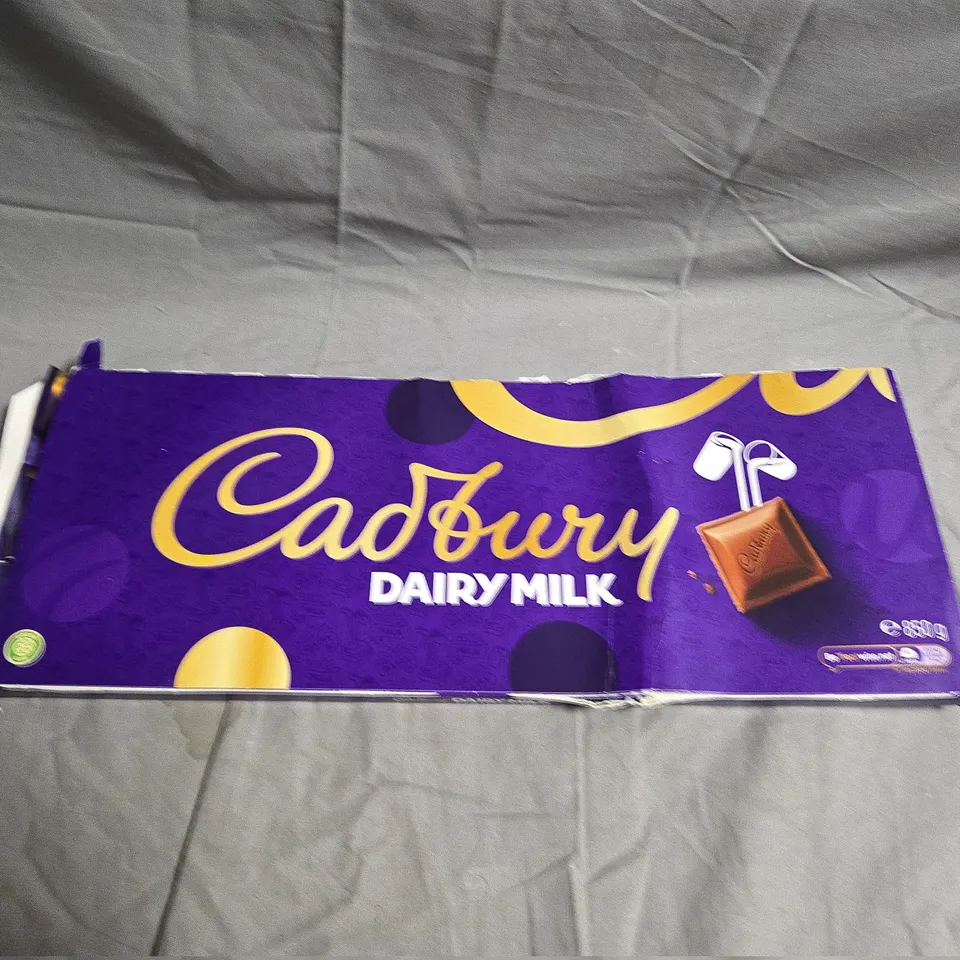 CADBURY DAIRY MILK CHOCOLATE BAR – LARGE 
