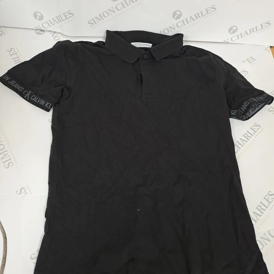 CALVIN KLEIN POLO SHIRT SIZE S