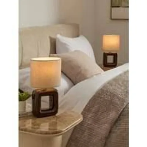 BOXED SET OF 2 SQUARE CUT OUT TABLE LAMPS