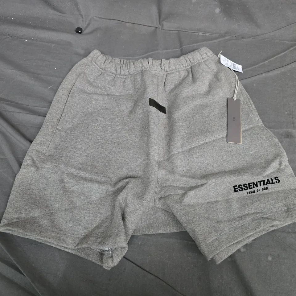 FEAR OF GOD ESSENTIALS DARK OATMEAL SHORTS – MEDIUM (MEN'S)
