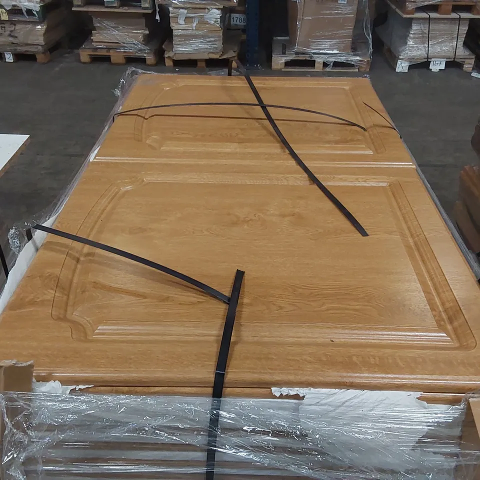 PALLET OF LARGE QUANTITY OF KITCHENS/BEDROOM REPLACEMENT CABINET DOOR/DRAWER/END PANELS IN ASSORTED SIZES