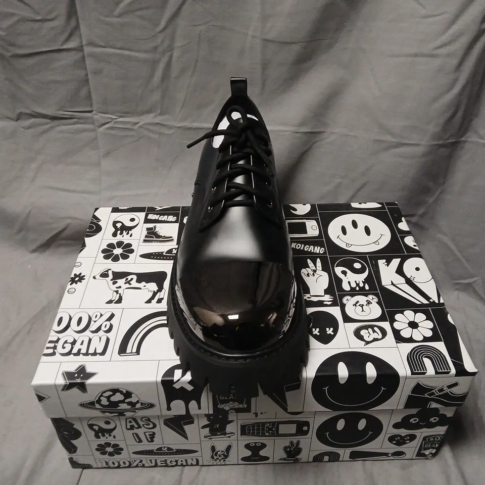 BOXED KOI SHELOB MENS METAL TOE CAP SHOES IN BLACK - UK 11