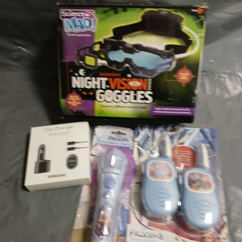 APPROXIMATELY 10 ASSORTED ELECTRICAL PRODUCTS TO INCLUDE CHARGERS, WALKIE TALKIES ETC  