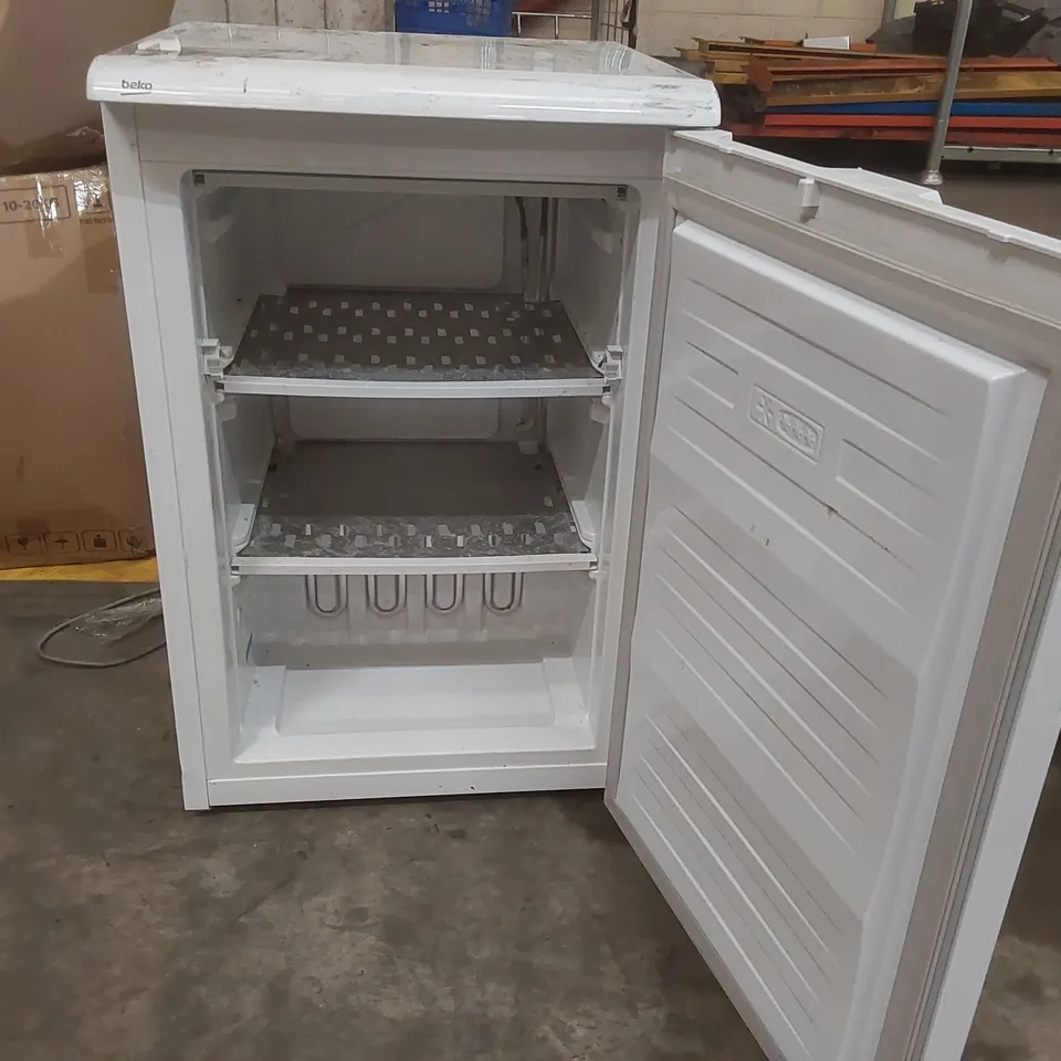 BEKO UNDER COUNTER FREEZER