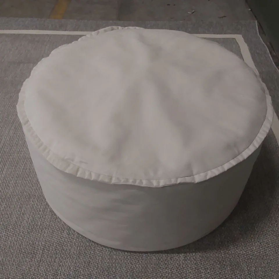 QUALITY EX-SHOWROOM BEAN-BAG POUFFE UPHOLSTERED IN SOFT OFF-WHITE FABRIC 