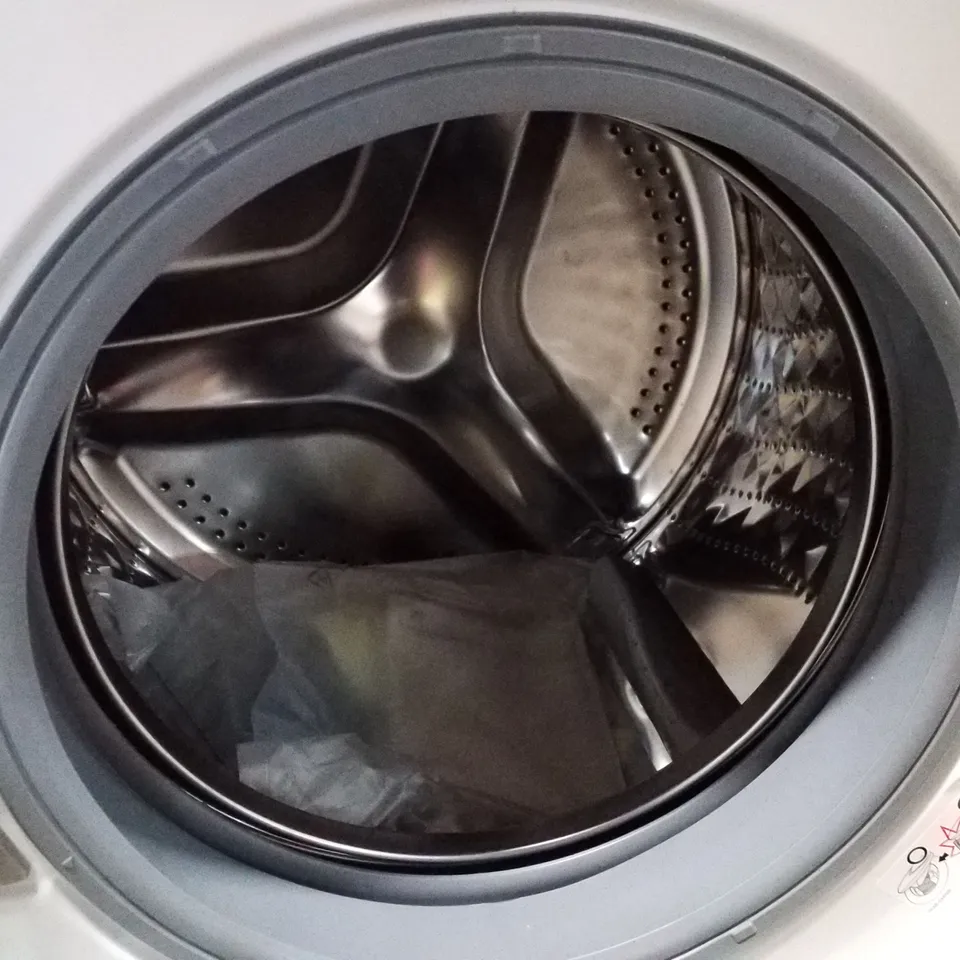 SAMSUNG SERIES 5  FREESTANDING WASHING MACHINE - UNPROCESSED RAW RETURN
