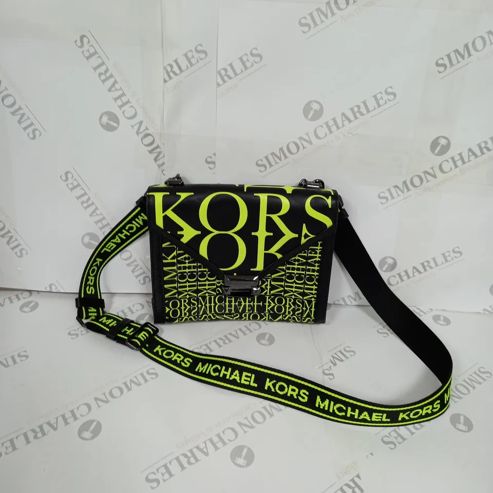 MICHAEL KORS SHOULDER BAG