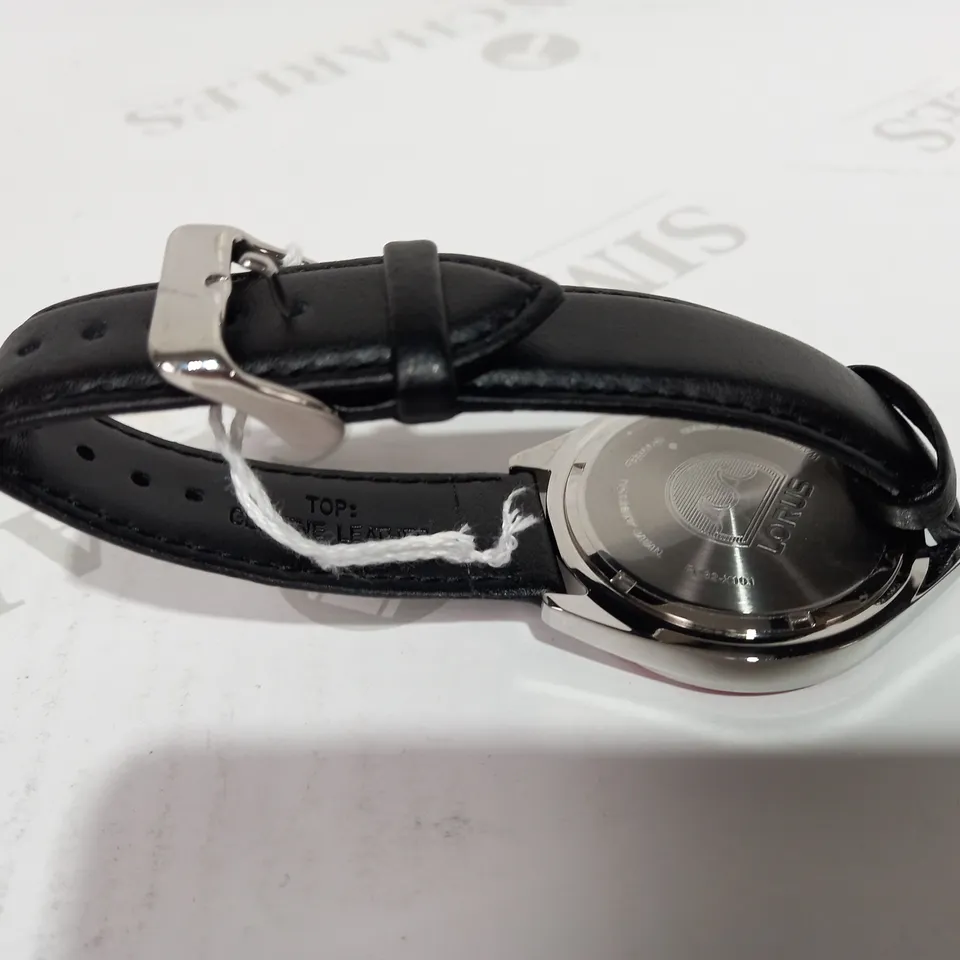 LORUS WRISTWATCH
