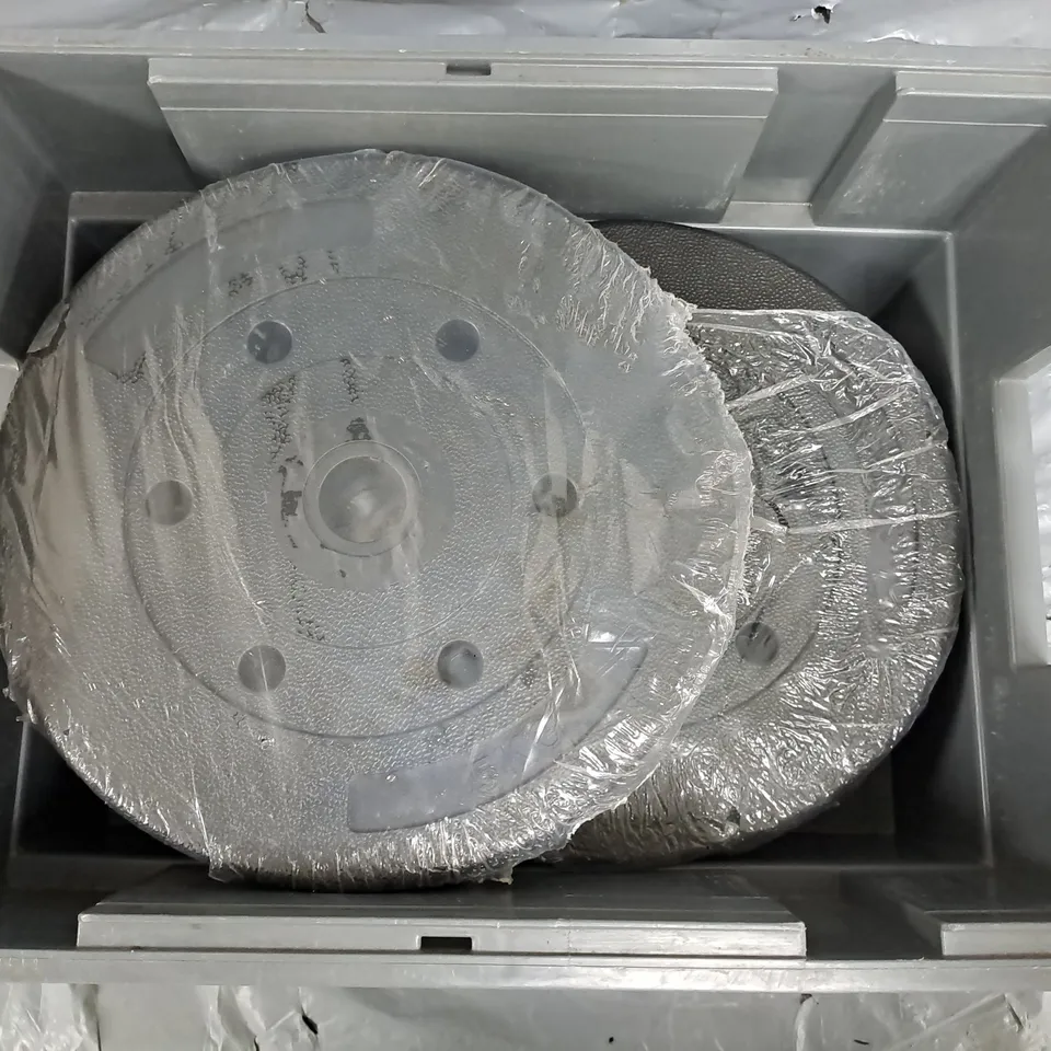 3 X ASSORTED WEIGHTS SET 