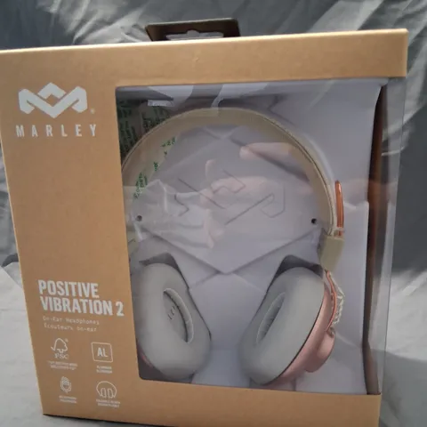 BRAND NEW BOXED HOUSE OF MARLEY POSITIVE VIBRATION 2 ON EAR HEADPHONES EM-JH121-CP
