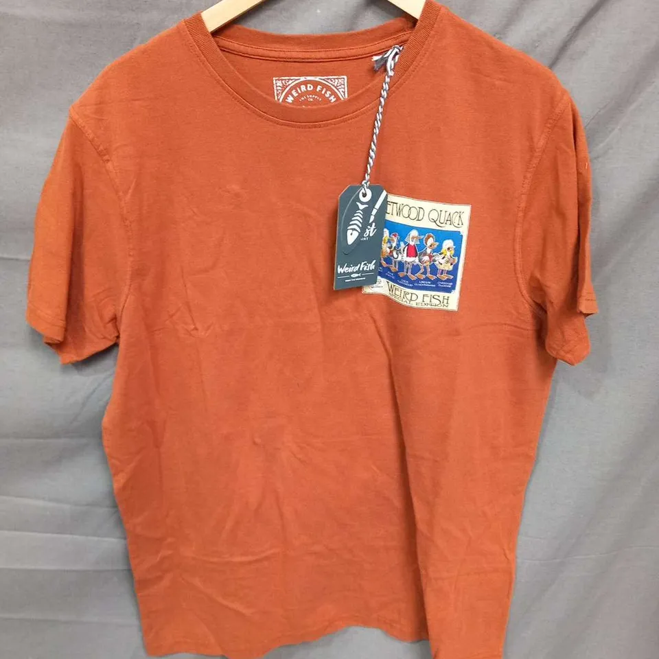 WEIRDFISH CHESTNUT FLEETWOOD QUACK HERITAGE WASH ARTIST TEE SIZE L