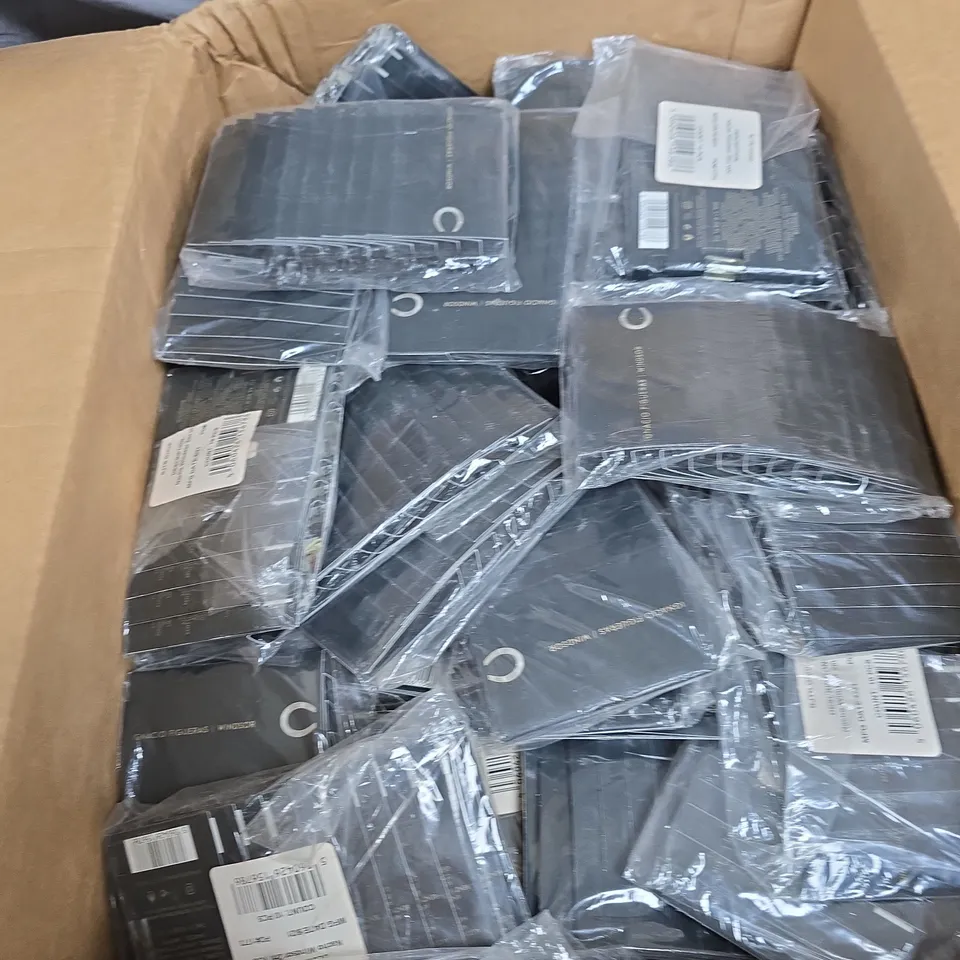 LARGE QUANTITY OF APPROXIMATELY 200 IGNACIO FIGUERAL WINDSOR EAU DE PARFUM SAMPLE SPRAYS 2ML EACH