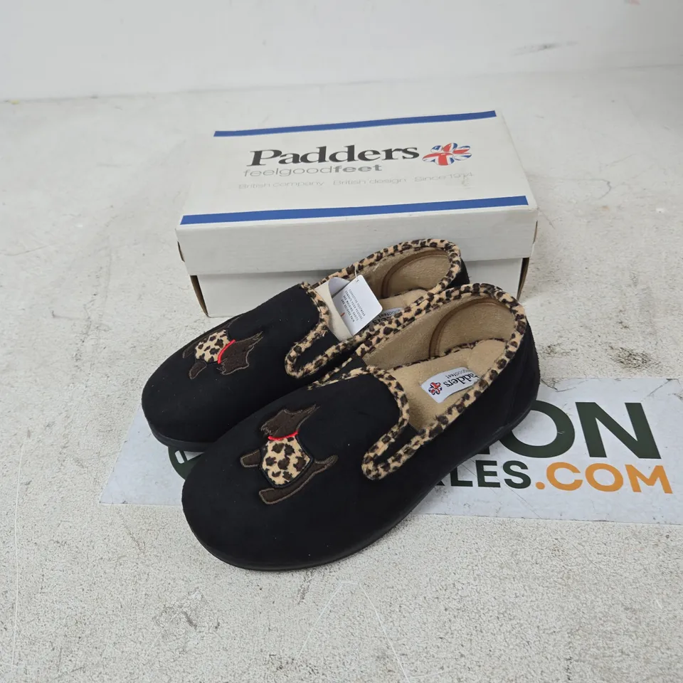 PADDERS DANDIE SLIPPERS – BLACK WITH LEOPARD PRINT TRIM, UK SIZE 5
