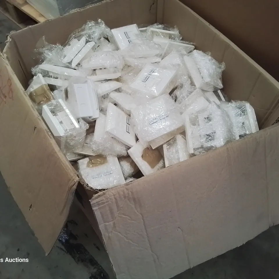 PALLET OF ASSORTED ITEMS, INCLUDING PHONE & ETHERNET WALL PLUGS, WIRE STANDS, METAL WALL HOLDERS 