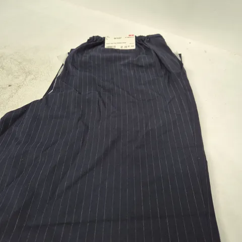 UNIQLO WOMEN’S NAVY PINSTRIPE SMART EASY TROUSERS – SIZE L