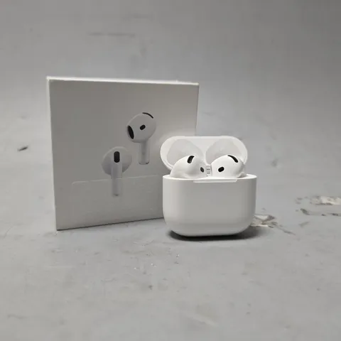 BOXED APPLE AIRPODS 4