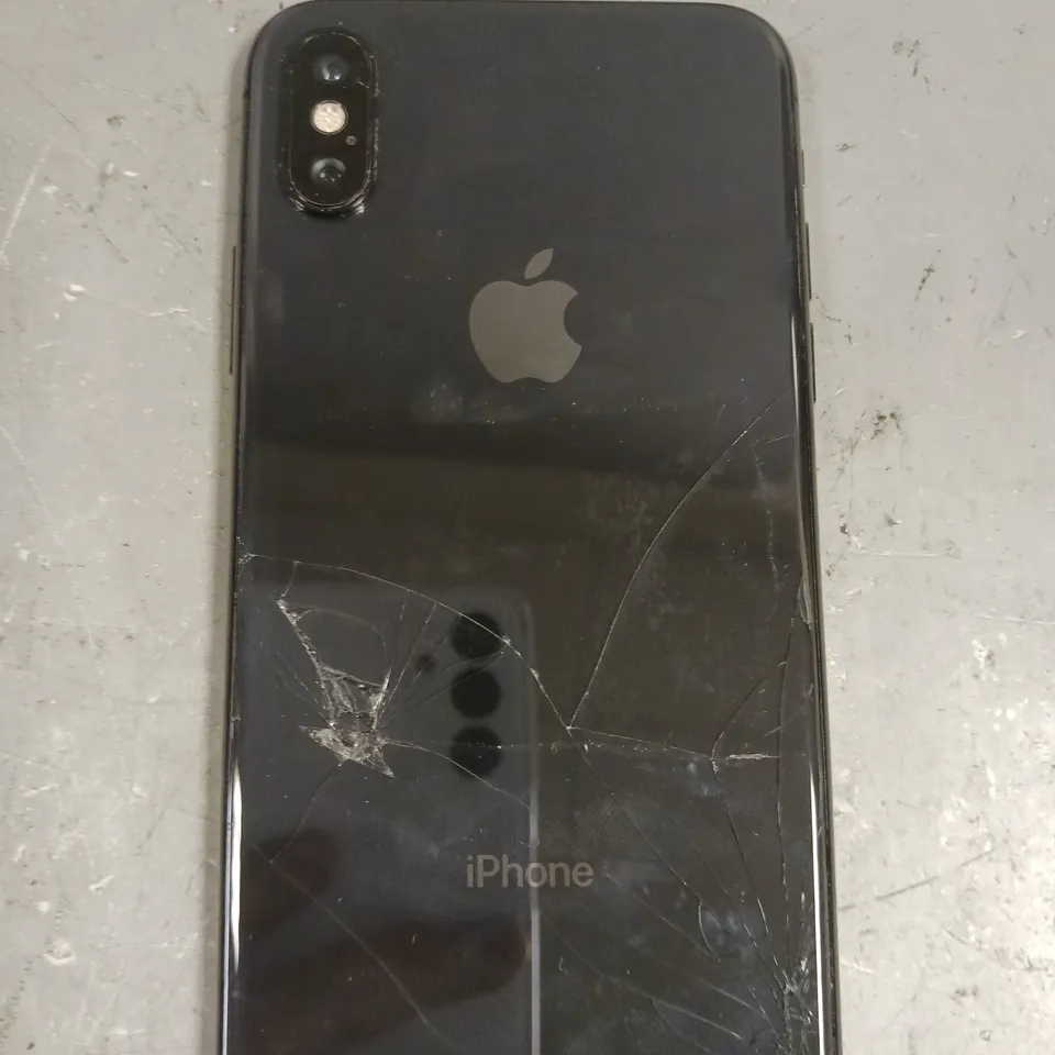 APPLE IPHONE XS SMARTPHONE 