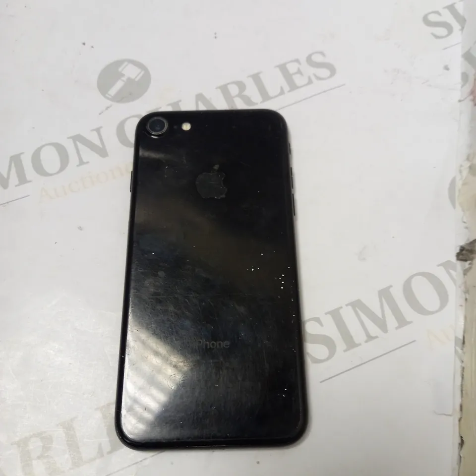 APPLE IPHONE 7 MODEL A1778