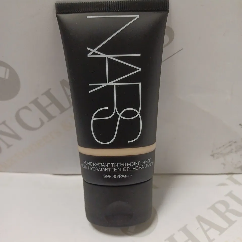 NARS PURE RADIANT TINTED MOISTURIZER SPF 30 FOUNDATION