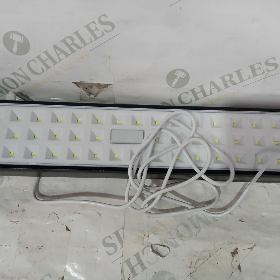 BELL+HOWELL LIGHT BAR