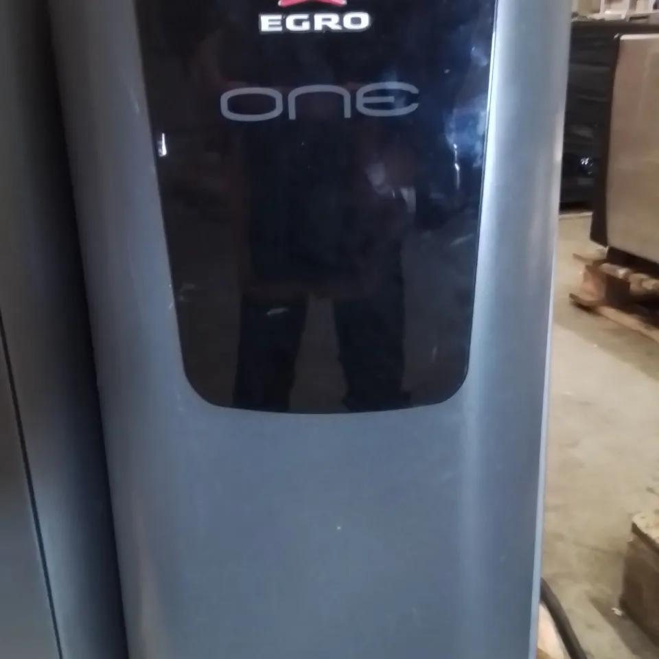 EGRO ONE TOP MILK BEAN TO CUP COFFEE MACHINE WITH KS7 FRIDGE