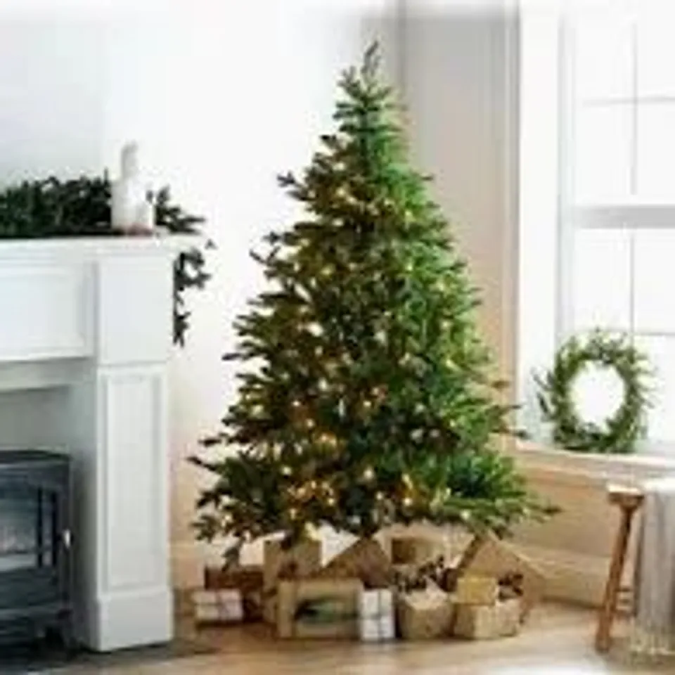 BOXED HOME REFLECTIONS PRE-LIT 6 FOOT CHRISTMAS TREE - COLLECTION ONLY