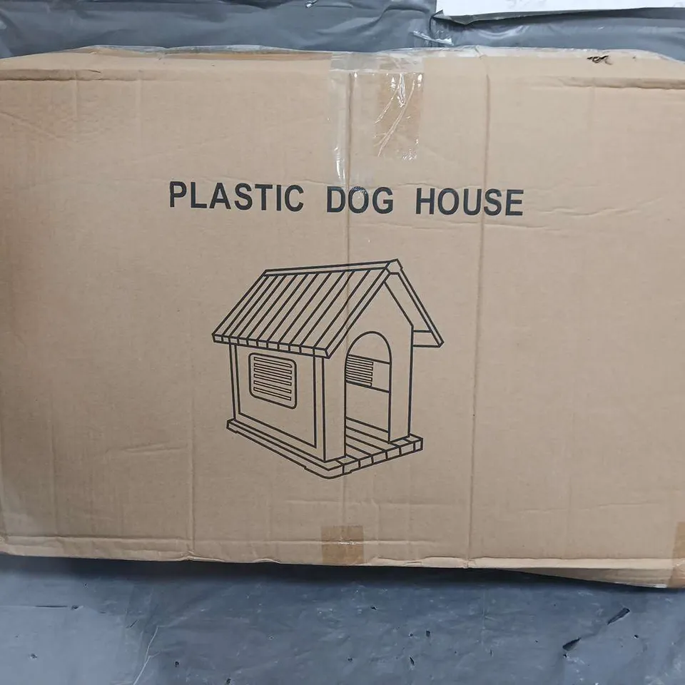 BOXED PLASTIC DOG HOUSE