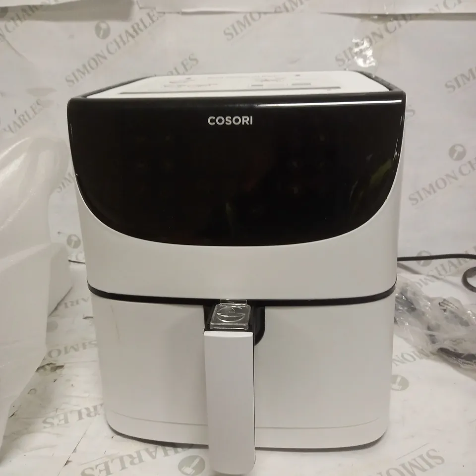 COSORI AIR FRYER 1700W MAX XXL 5.5L DIGITAL TOUCHSCREEN - WHITE
