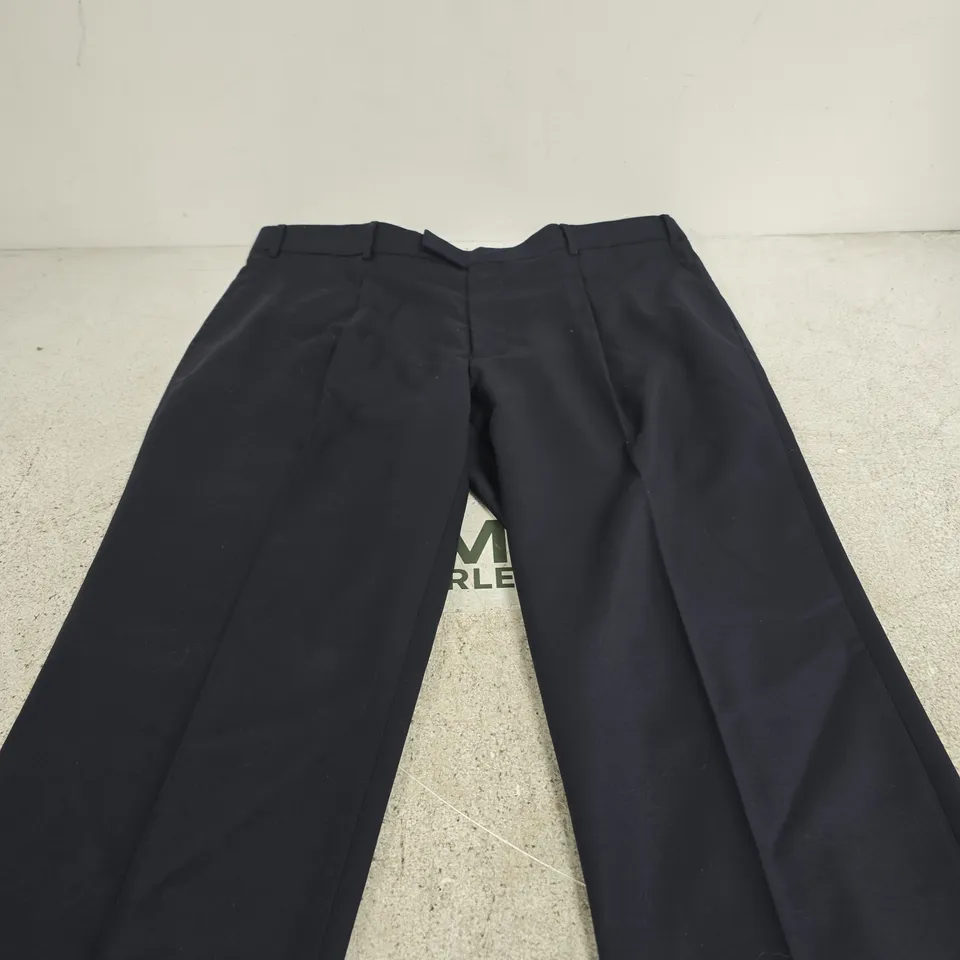 SAMUEL WINDSOR NAVY WOOL TROUSERS – UK 42 (WAIST 42IN), INSIDE LEG 33IN