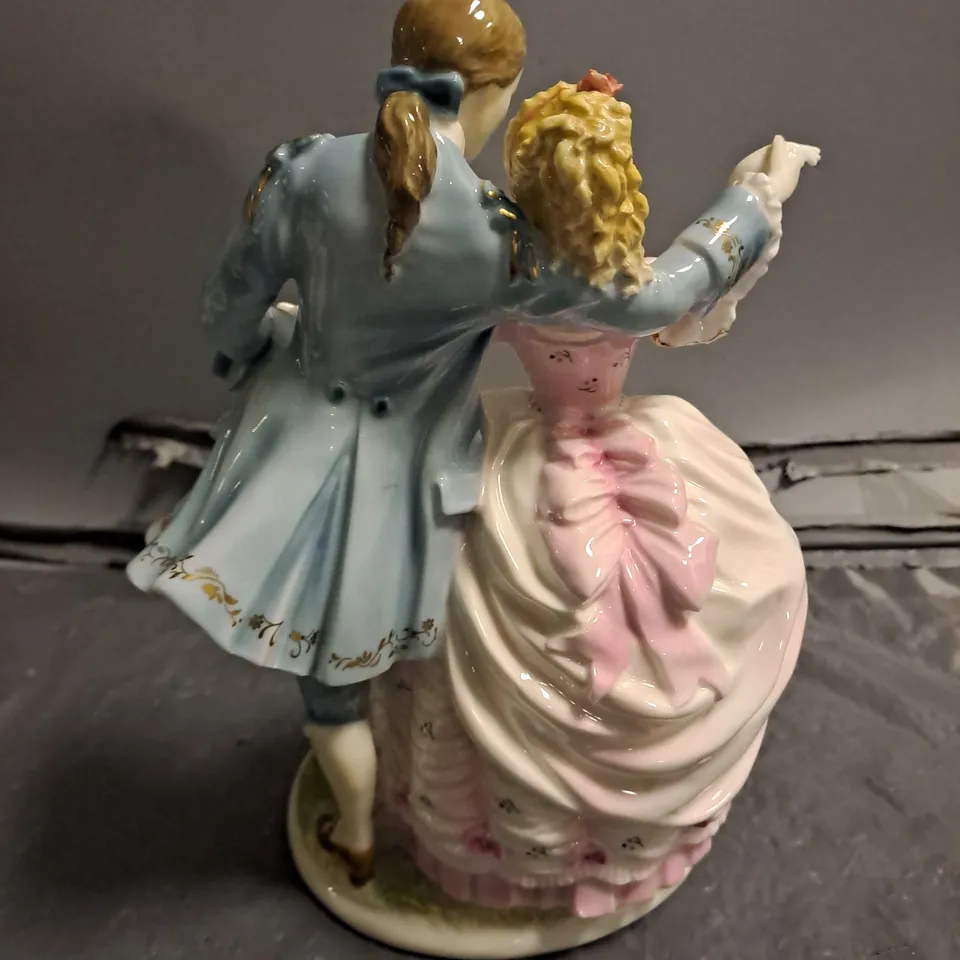 ROYAL WORCHESTER THE FLIRTATION ORNAMENT