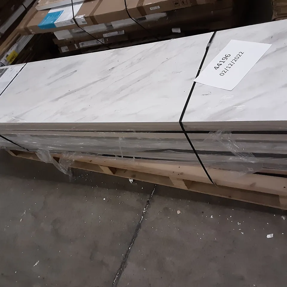 PALLET OF ASSORTED WORKTOPS , 13 PCS , 62CM X 300 CM 