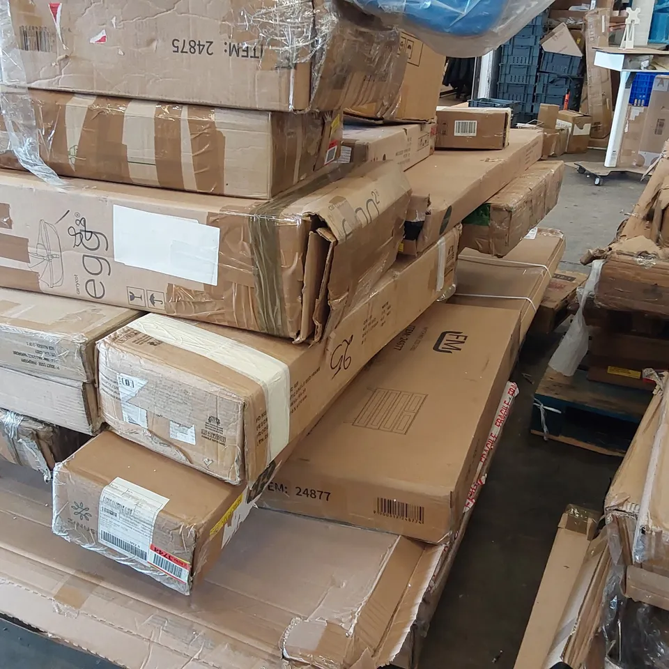 LARGE PALLET OF ASSORTED FURNITURE PARTS AND CONSUMER GOODS