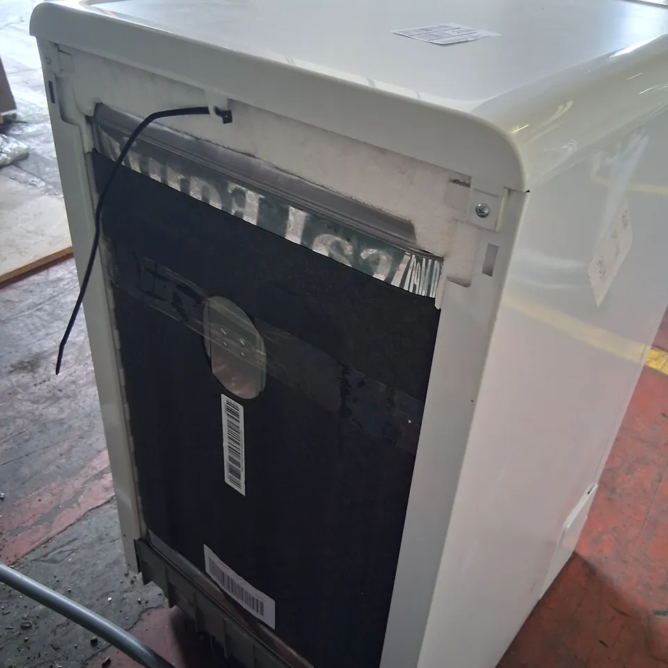 INDESIT IN2FD10CS70WUK PUSH GO DISHWASHER