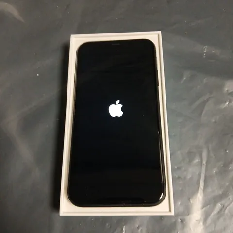 APPLE IPHONE 11 – BLACK – BOXED