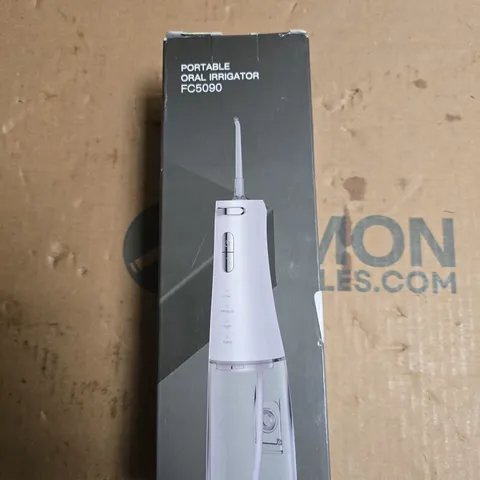 PORTABLE ORAL IRRIGATOR FC5090 – BOXED