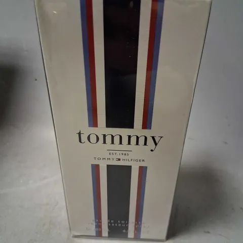 BOXED AND SEALED TOMMY HILFIGEREAU DE TOILETTE 200ML