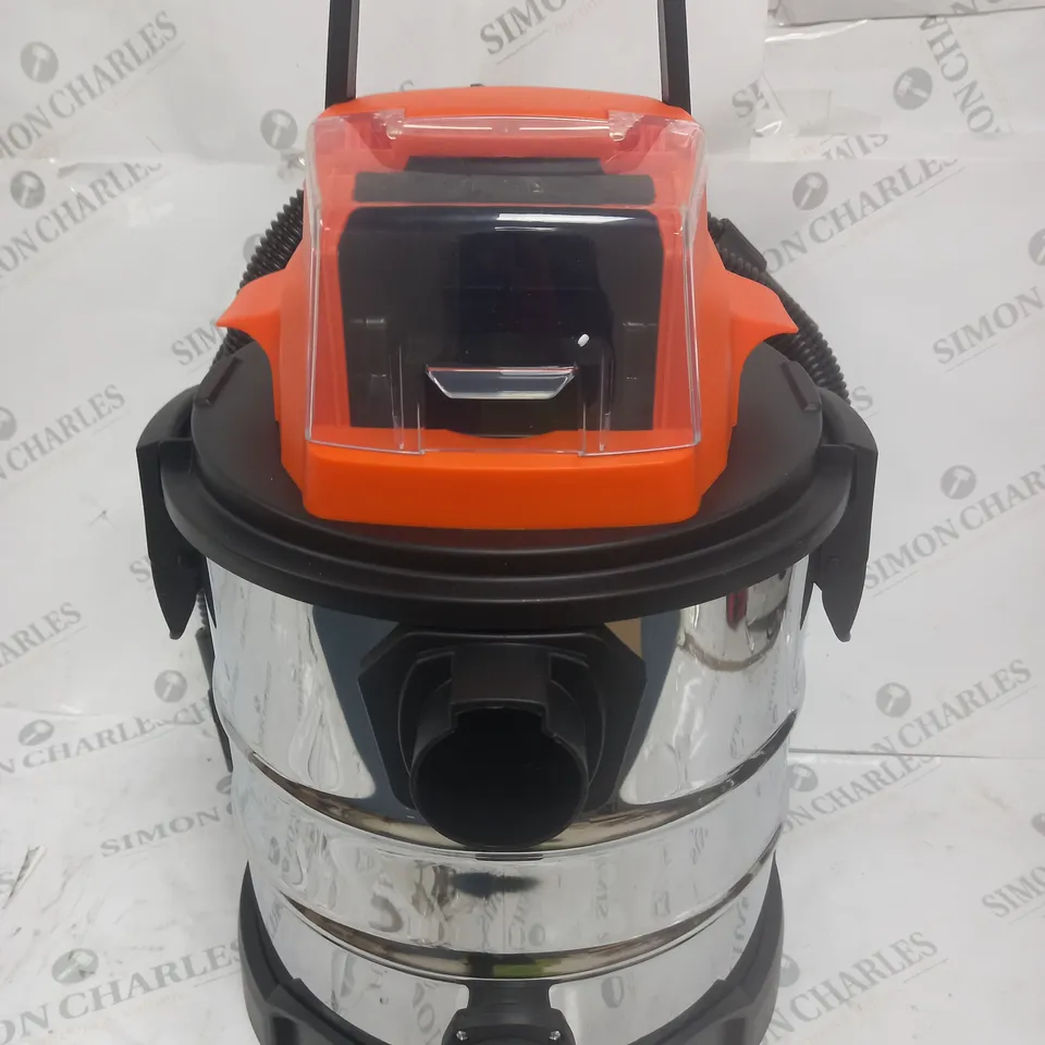 BOXED YARD FORCE 20V CORDLESS WET AND DRY VACUUM