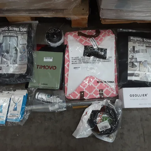 PALLET OF ASSORTED PRODUCTS TO INCLUDE DEZENE PREMIUM THROW PILLOW COVER, EONO LAUNDRY BASKET, WEIGHTED COVER, GEOLLIER SCENTED CANDLE, TIMOVO CASE, MAGNETIC SCREEN DOOR