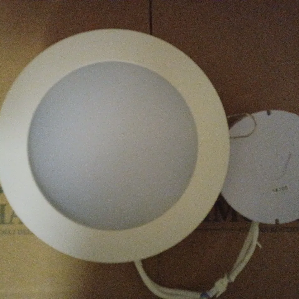 BRAND NEW ROUND 175MM 15W LED DOWNLIGHT 6K