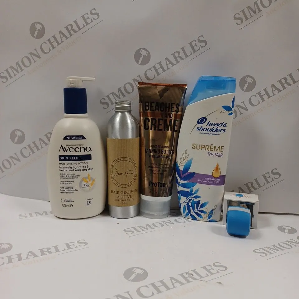 BOX OF APPROX 15 ASSORTED HEALTH AND BEAUTY ITEMS TO INCLUDE - HEAD & SHOULDERS SUPREME REPAIR - BEACHES & CREME TANNING BUTTER - DANIEL FIELD HAIR GROWTH ACTIVE ECT 