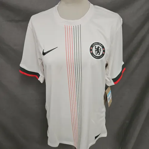 NIKE CHELSEA FOOTBALL CLUB SHIRT IN MULTI SIZE M