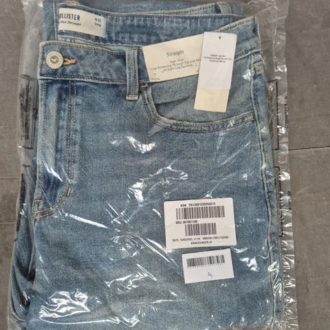 HOLLISTER STRAIGHT HIGH-RISE JEANS IN BLUE SIZE 32L